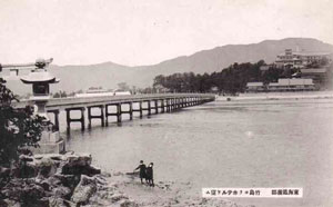 竹島ヨリホテルヲ望ム