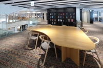 小牧市中央図書館2