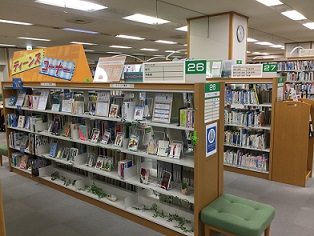 豊田市中央図書館1